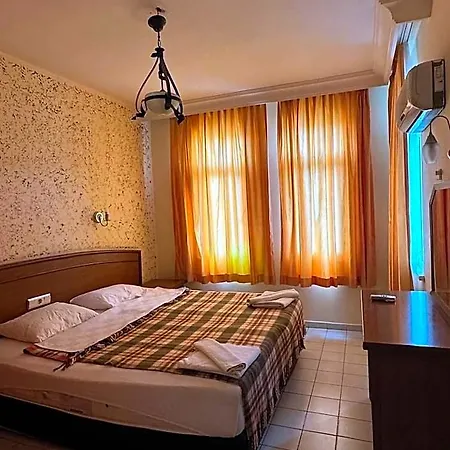 Szálloda Damlatas Elegant 3*